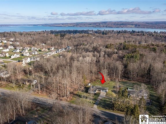 4th image of 912 Hunt Rd