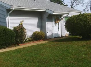 15 Mediterranean Ct, Barnegat, NJ 08005