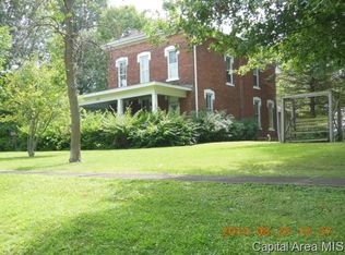 120 W Washington St, Petersburg, IL 62675