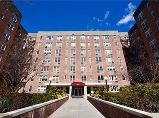 4 Sadore Ln APT 3C, Yonkers, NY 10710