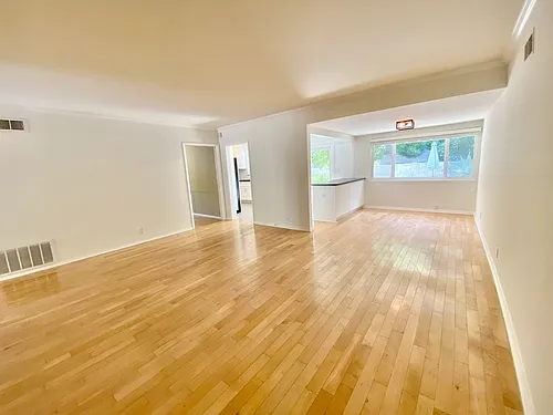 3720 Ventura Canyon Ave — Photo 8