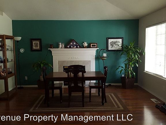 4th image of 1451 E Griffon St