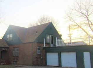 221 E 1st St, McPherson, KS 67460
