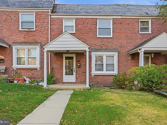 2nd image of 3723 Yolando Rd