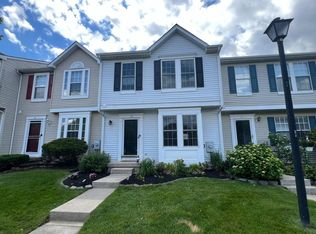 33 Pinehurst Ct, Blackwood, NJ 08012