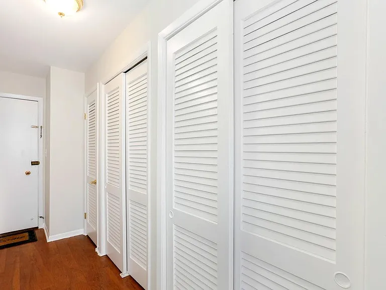 1234 Elmwood Ave #4F — Photo 24