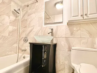 Rented by Century 21 Premier 