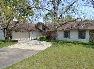 100 S Oaks Ln, Warner Robins, GA 31088