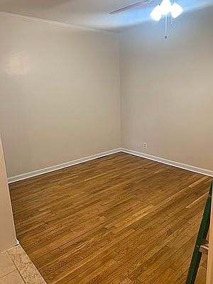 3rd image of 24-19 Steinway St #2R