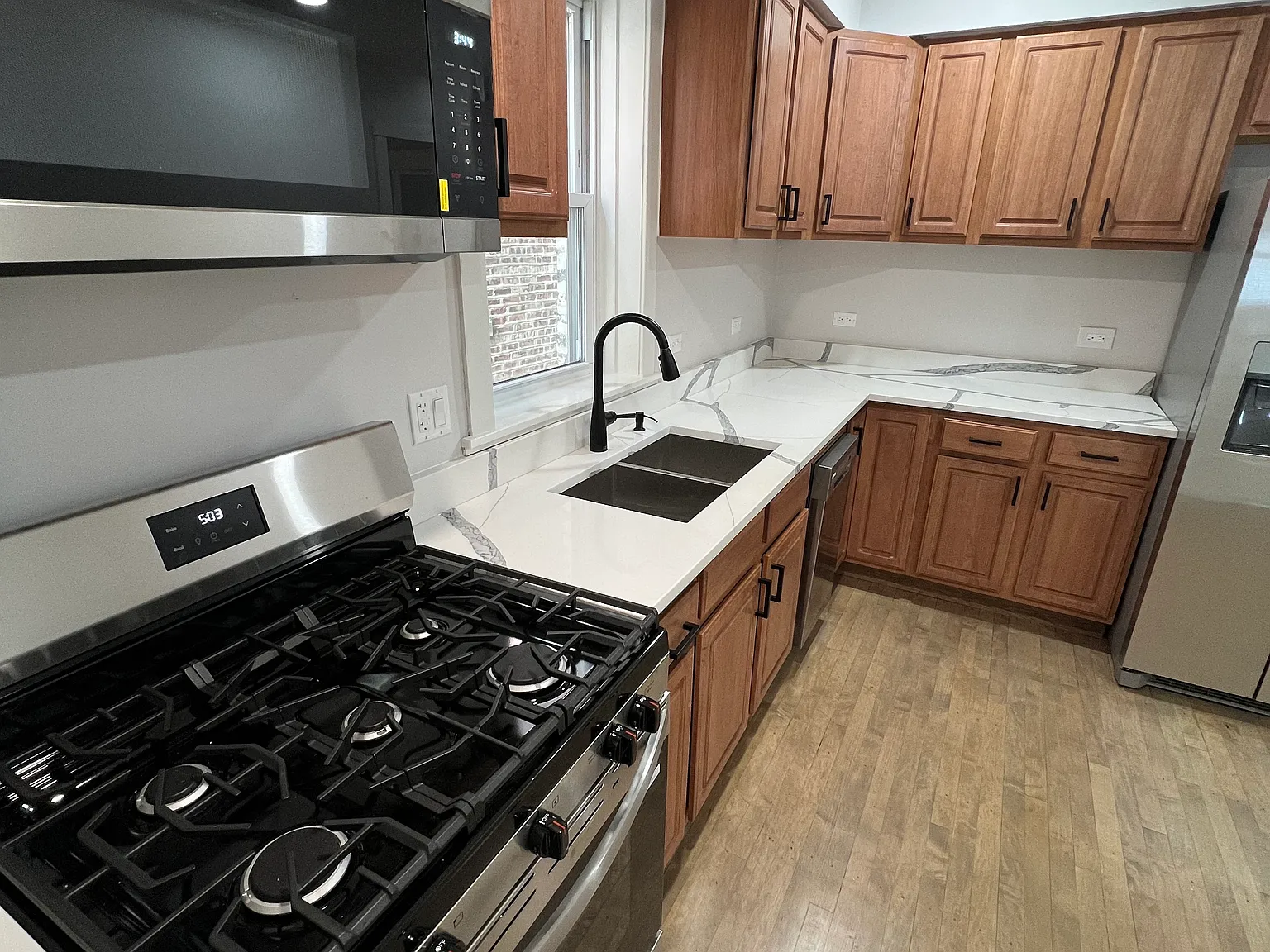 2 bed, $1,950 — Photo 3