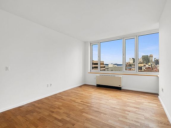 2nd image of 635 W 42nd Street 11e #11E