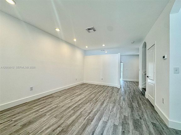 4th image of 14333 SW 125th Ct