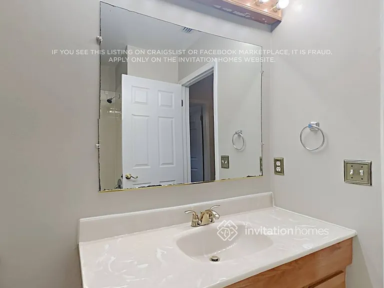 1223 Lornewood Dr — Photo 13