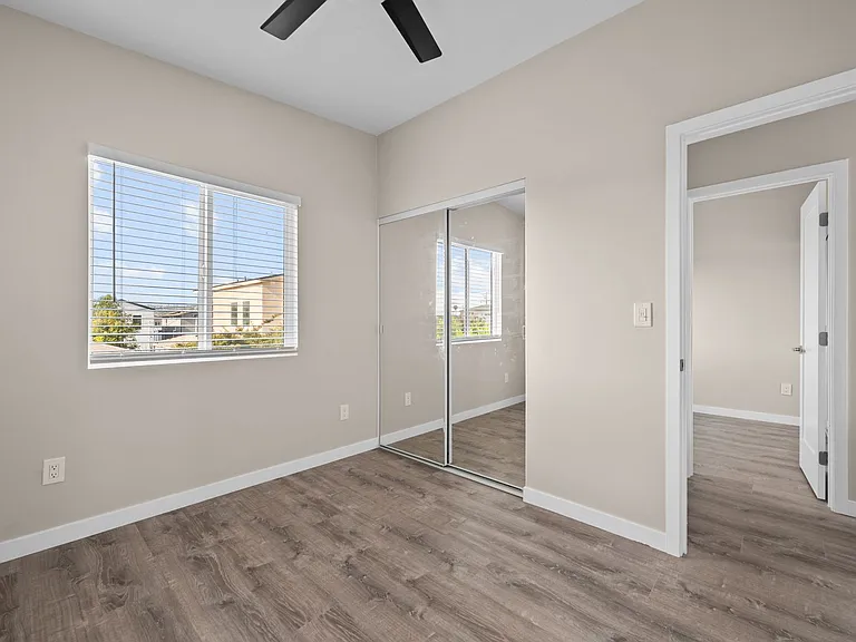 6211 Mesita Dr — Photo 18