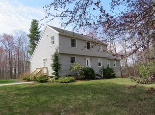 442 S Gulf Rd, Belchertown, MA 01007