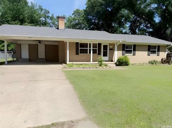 330 N 14th St, Arkadelphia, AR 71923