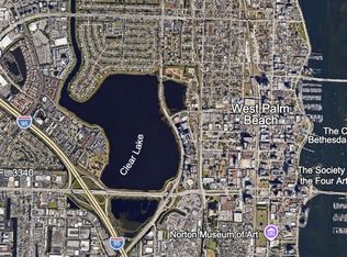 1100 Loxahatchee Dr, West Palm Beach, FL 33409