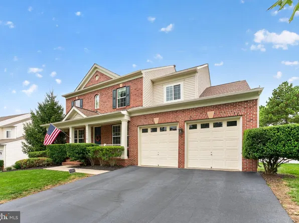 16460 Chattanooga Ln, Woodbridge, VA 22191