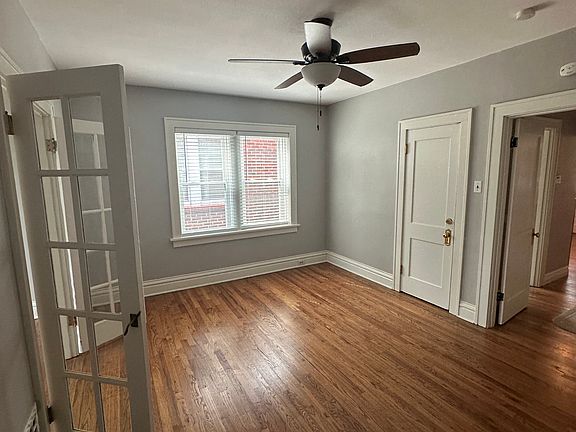 3rd image of 4951-4953 Eichelberger St #2F
