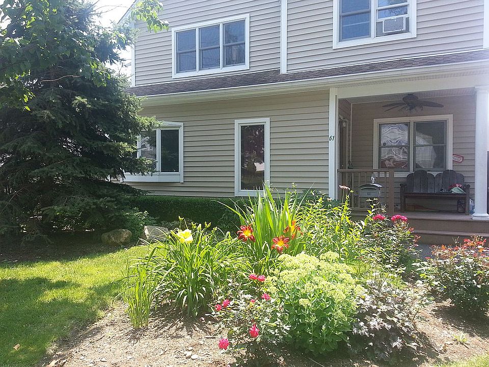 2nd image of 61 Caldwell St