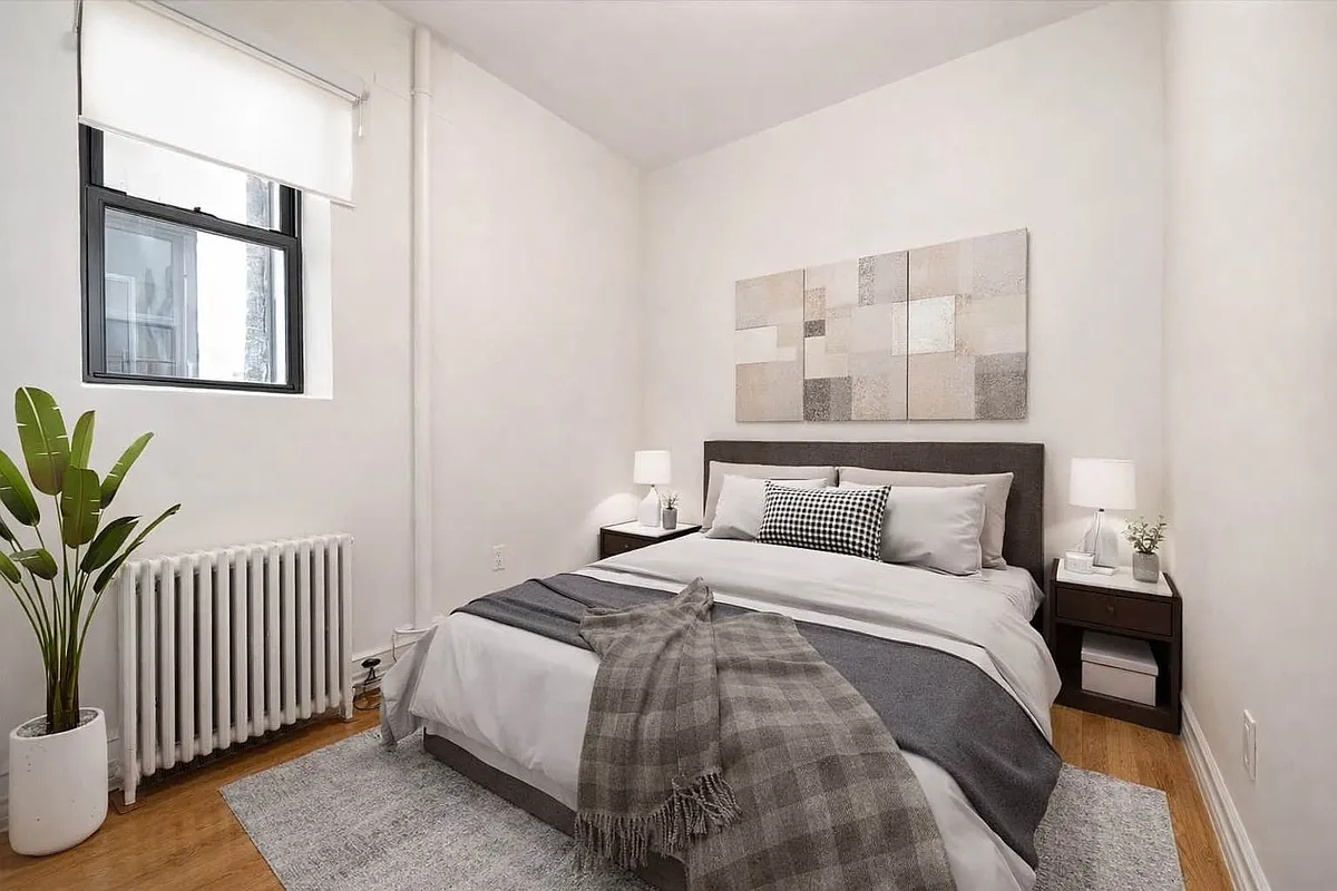 Building Photo - 78 Manhattan Ave #4C