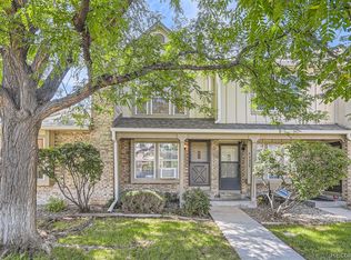 9662 W Chatfield Ave UNIT B, Littleton, CO 80128