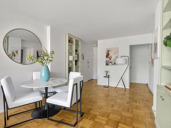 4th image of 175 W 12th St APT 6J