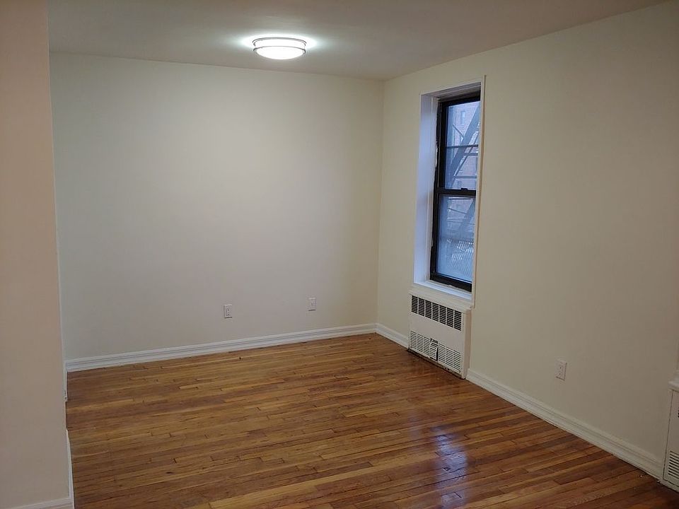 2nd image of 8701 Midland Pkwy APT 3E