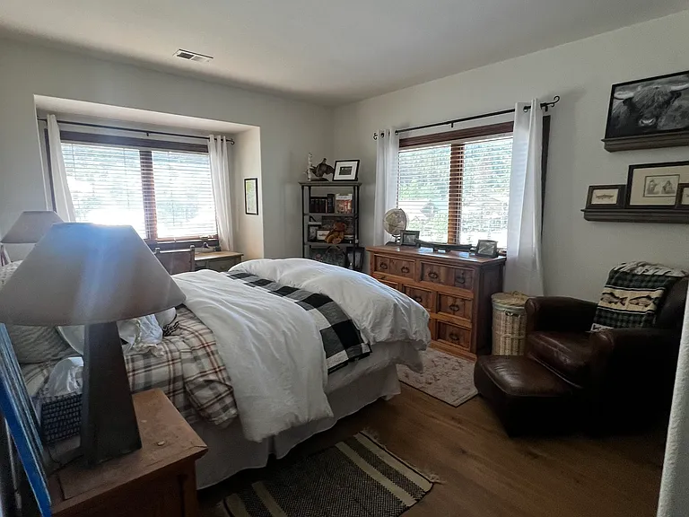 674 Main St #674 — Photo 5