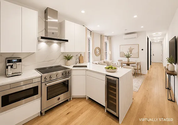 Kitchen, photo 1