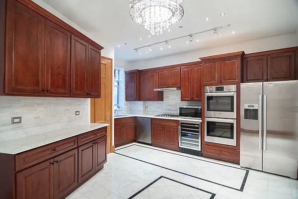 Rented by WAM Partners - William Moses Co. | media 45