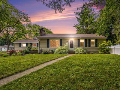 1102 Spencer St NE, Grand Rapids, MI, 49505