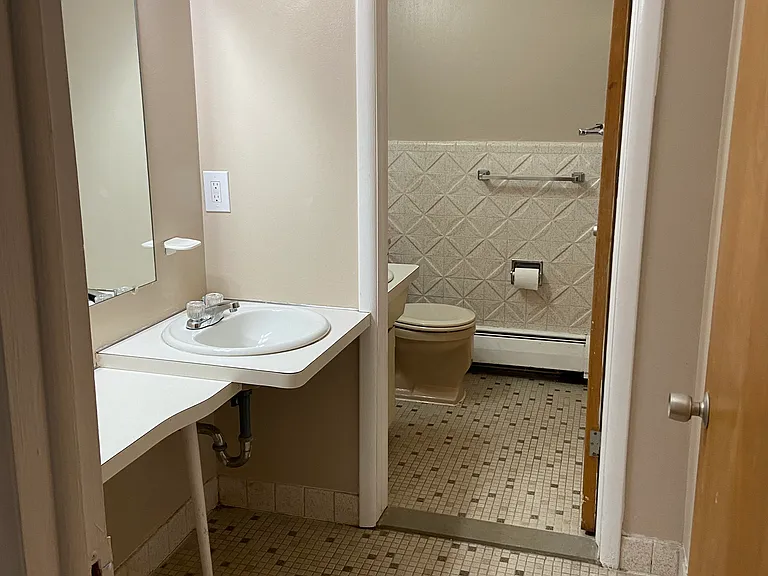 1249 Island Dr #202 — Photo 17