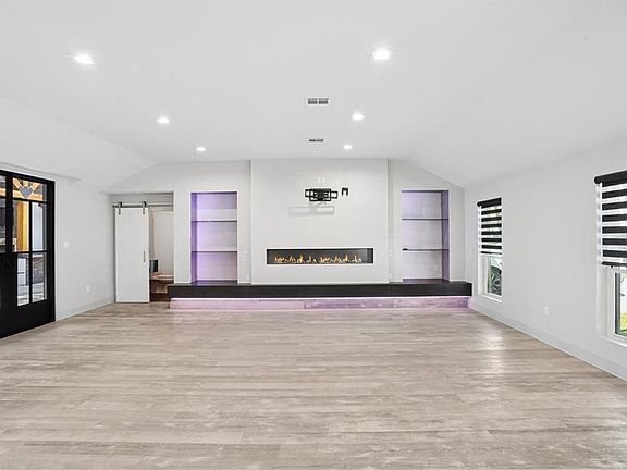 4th image of 10012 Idlewood Pl