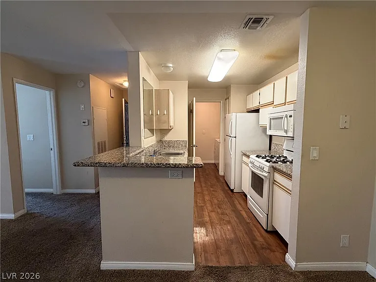 2200 S Fort Apache Rd #2048 — Photo 7