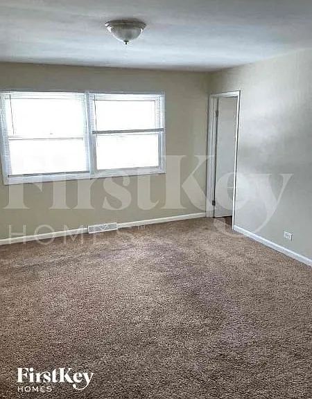 2 Devon Ct — Photo 8