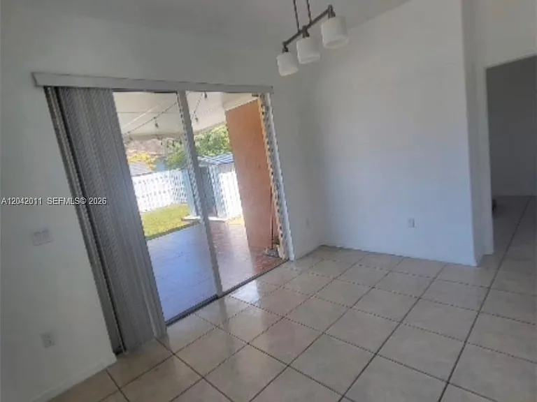23752 SW 110th Ave — Photo 6