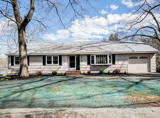 41 Fox Run Rd, South Hamilton, MA 01982