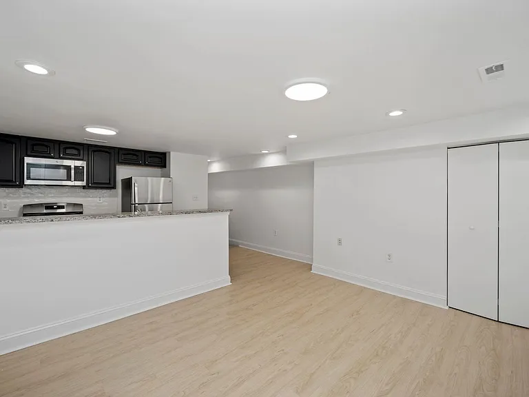 1755 T St NW #2 — Photo 9