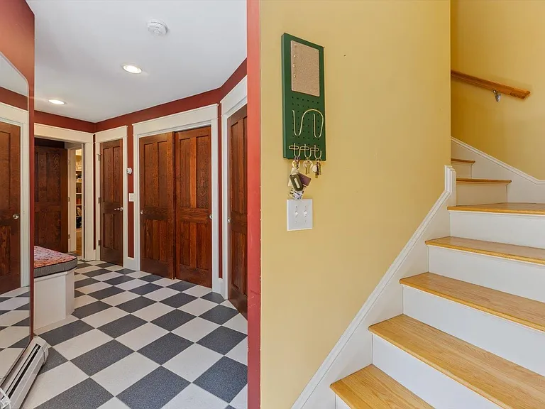 662 Hurricane Rd — Photo 18