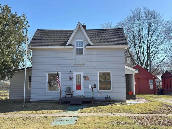 126 Jefferson St, Sandusky, MI 48471