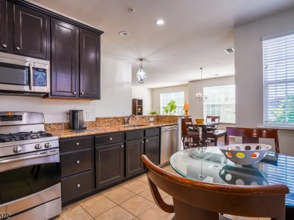 52 Station Sq, Union Twp., NJ 07083