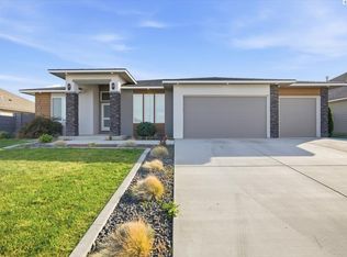 7061 W 35th Ave, Kennewick, WA 99338