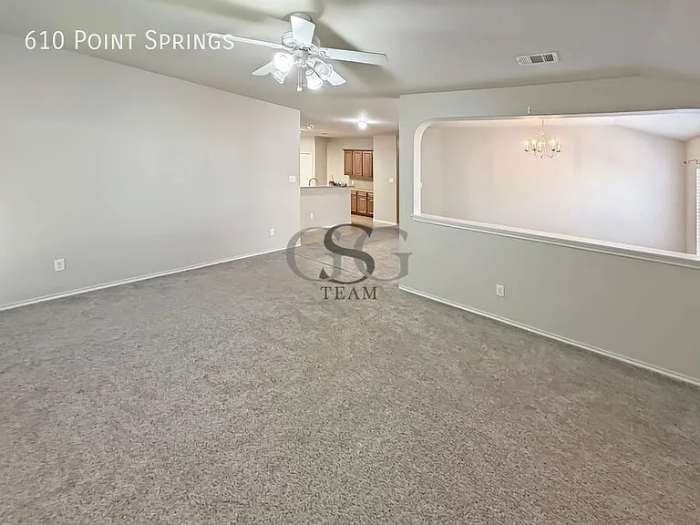 610 Point Spgs — Photo 4
