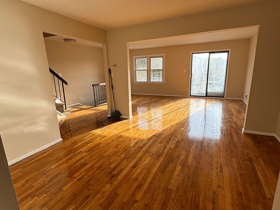 1st image of 21 Rupert Ave Floor 2
