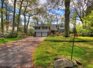 324 Oakwood Rd, Englewood, NJ 07631