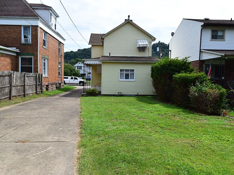 861 Brackenridge Ave — Photo 23