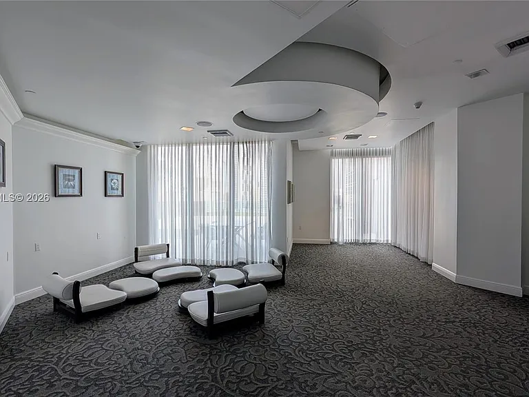350 S Miami Ave #704 — Photo 27