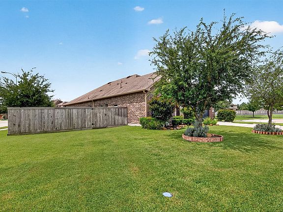 5th image of 20111 Soria Springs Cir