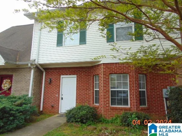 32 Park Dr S, Clanton, AL 35045